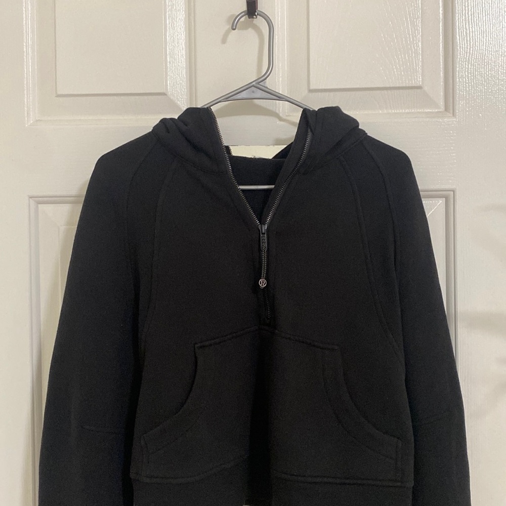 Lululemon Black Scuba Half Zip